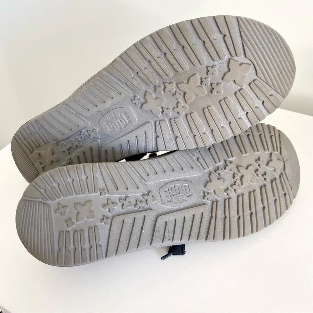 Hey Dude Men's Light Gray Slip-On Loafers